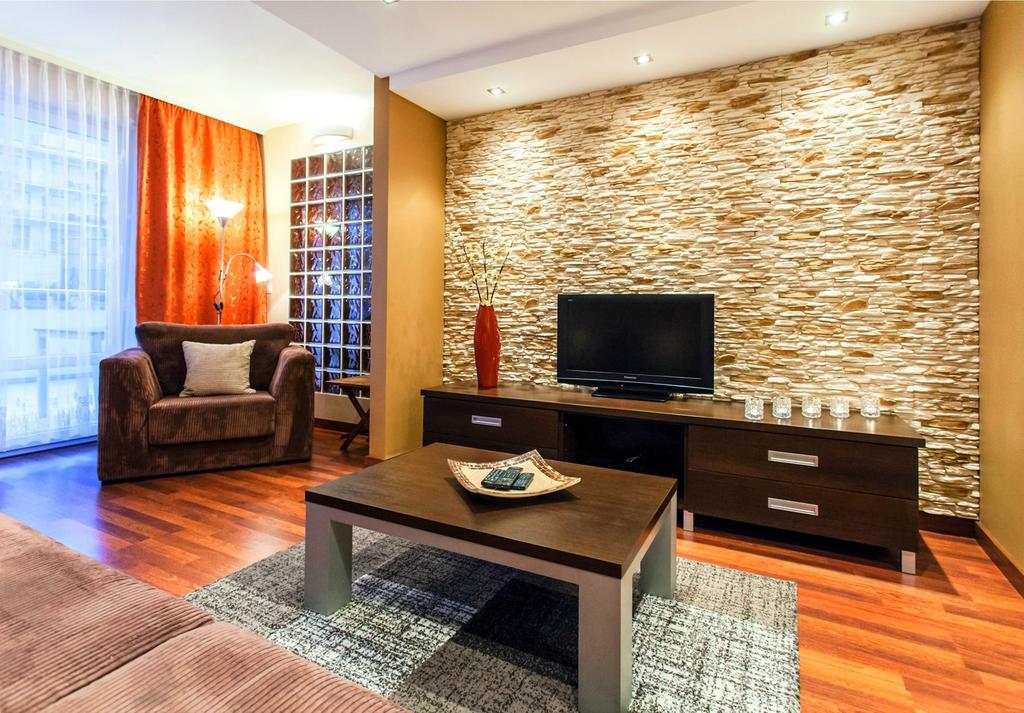 Apartament Tit Aquarius Spa コウォブジェク 部屋 写真